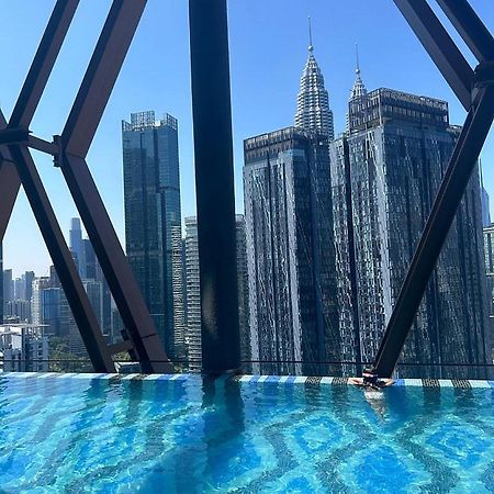 Scarletz Suites Twin Tower Klcc Kuala Lumpur By Okidoki Exteriér fotografie