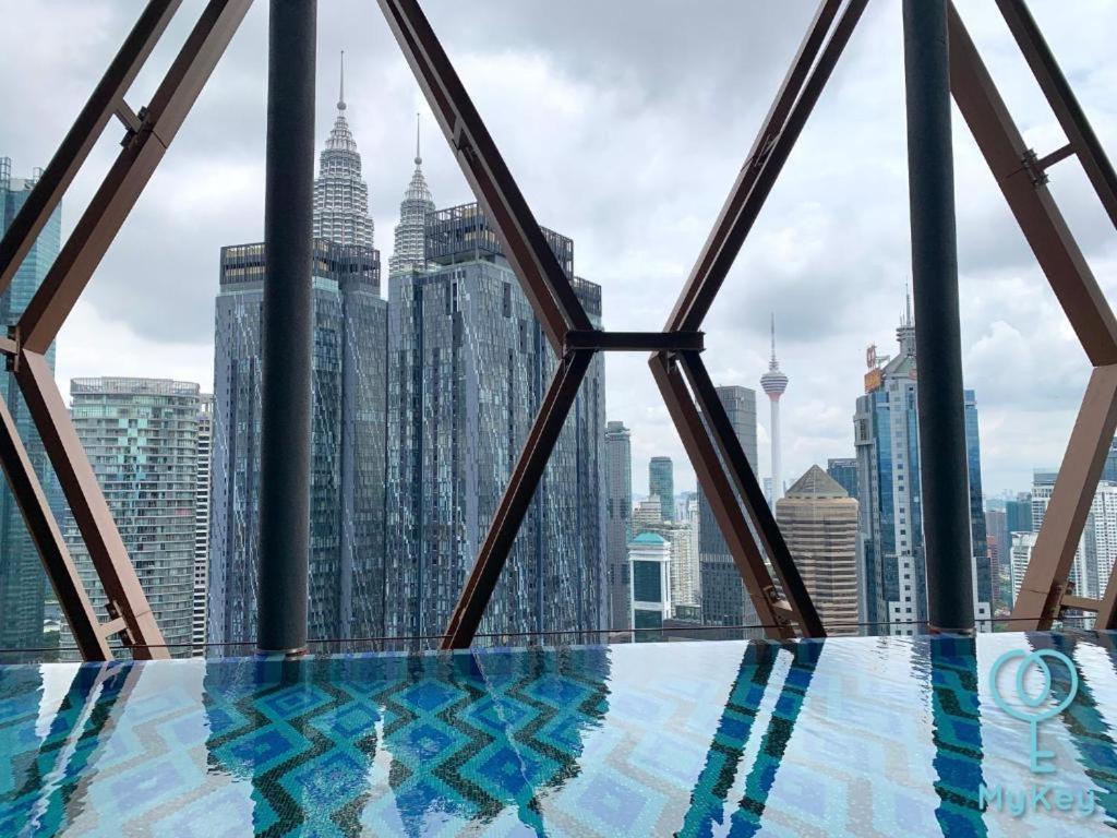 Scarletz Suites Twin Tower Klcc Kuala Lumpur By Okidoki Exteriér fotografie