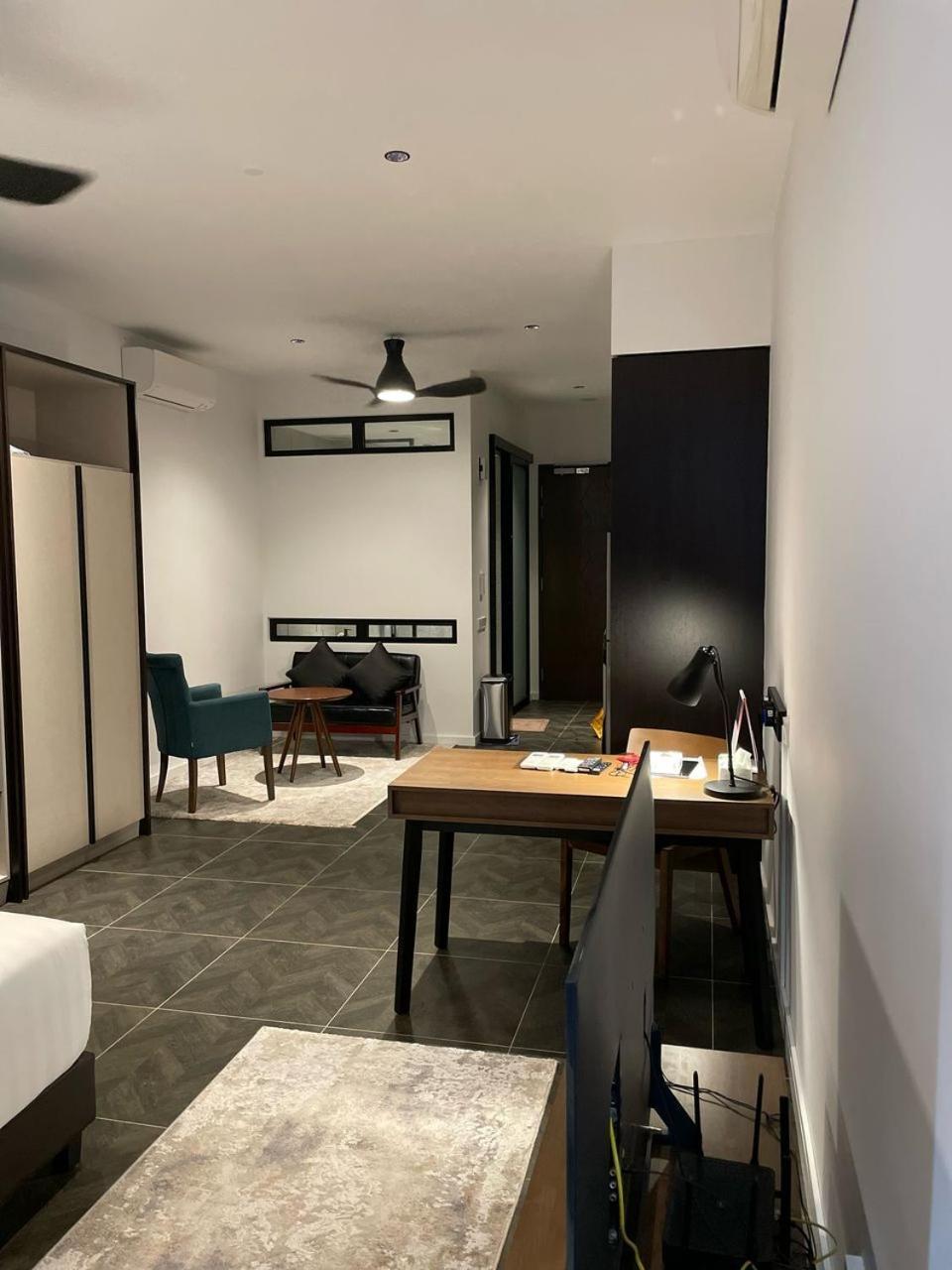 Scarletz Suites Twin Tower Klcc Kuala Lumpur By Okidoki Exteriér fotografie